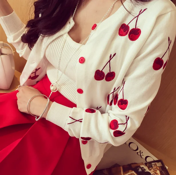 Женский вязаный кардиган с вышивкой вишни белый свитер длинным рукавом для весны