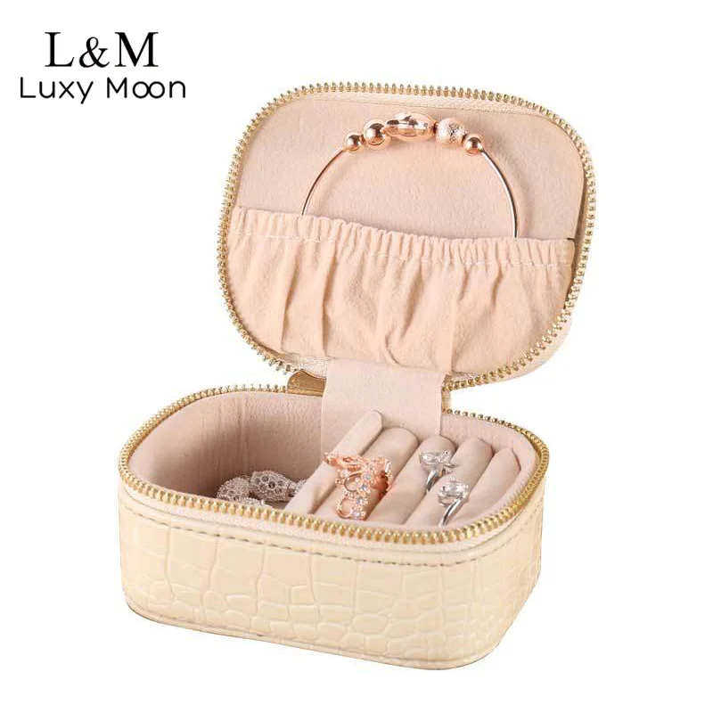 

Small Jewelry Bag Luxury Cosmetic Organizer Case Box Portable Earring Holder Leather Jewelers Storage Zipper Organize Bag XA852H