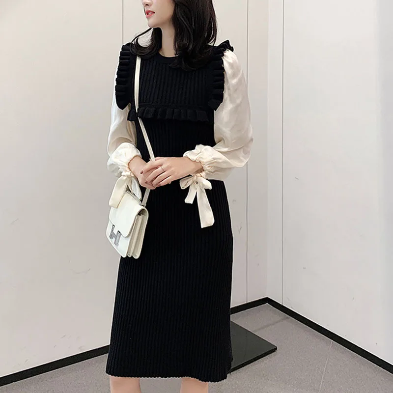 Платье PERHAPS U женское с круглым вырезом трикотажное атласное до колена длинным