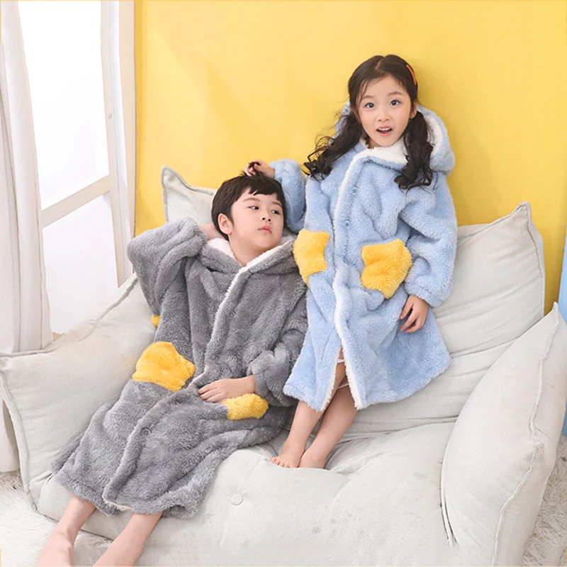 Kids Flannel Bathrobe Shower Girl Coral Fleece Pajamas Sleepwear Baby Boy Winter Hooded Towel Robes Teens Pyjamas Warm Nightgown
