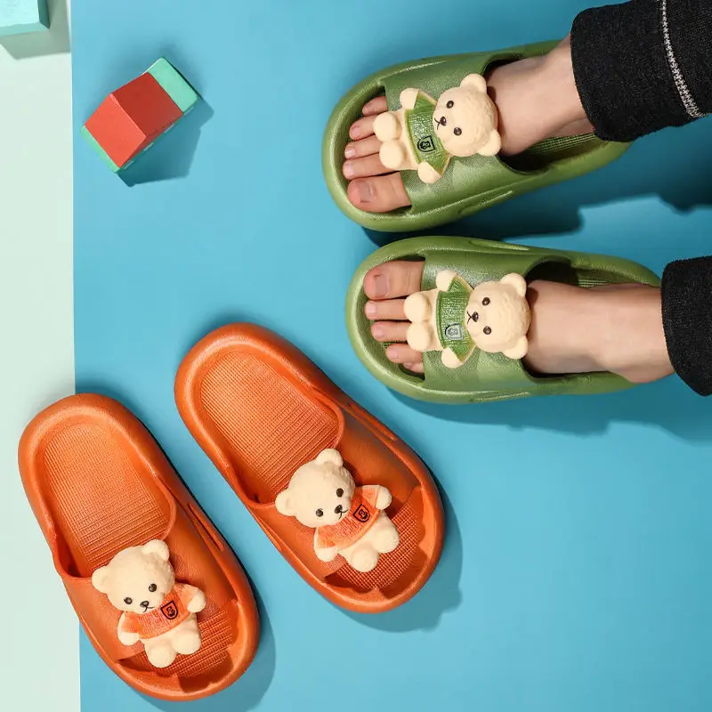 

Bear Slippers for Boy Girl Home Shoes Summer Toddler Flip Flops Soft Bottom House Indoor Slippers Beach Kids Shoes Family Style2