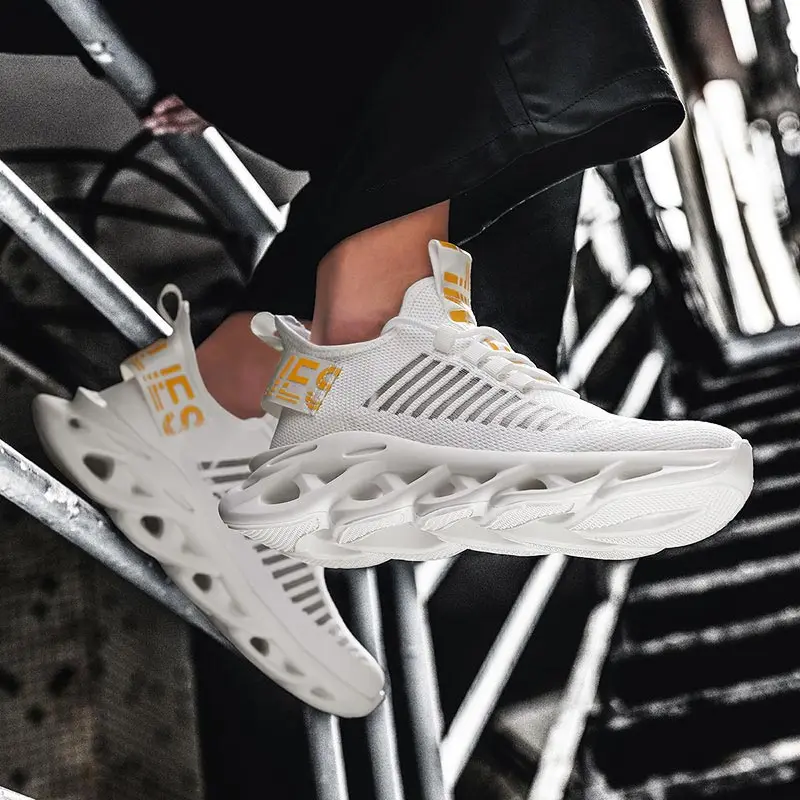 

Кроссовки мужские на эластичном шнурке, спортивная обувь для мужчин, недорогие теннисные сникерсы