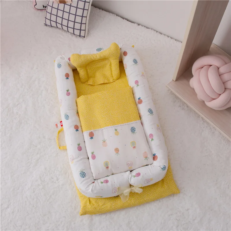 

Double-layer yarn cotton bed, baby crib bed, pressure-proof multifunctional infant and newborn bionic mattress bassinet 2021