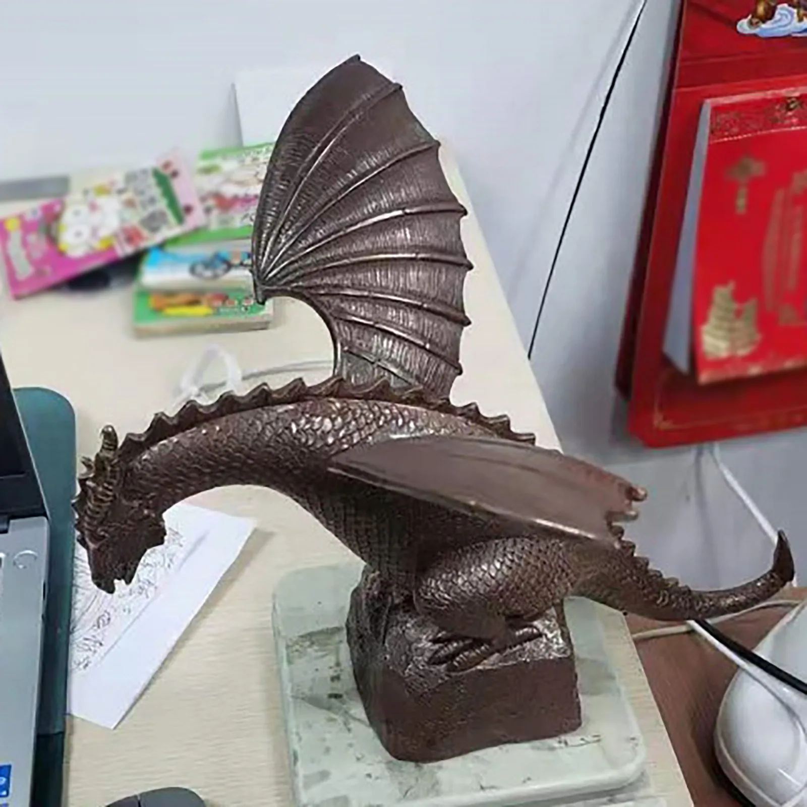 

Water Spray Dragon Pattern Resin Waterscape Sculpture decoracin de habitacin