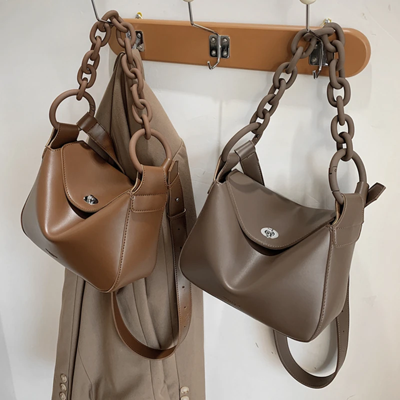 

Luxury Brand Thick Chain Doctor Shoulder Bags For Women Fashion Design Wide Strap Crossbody Bags High Quality Small Date Bags