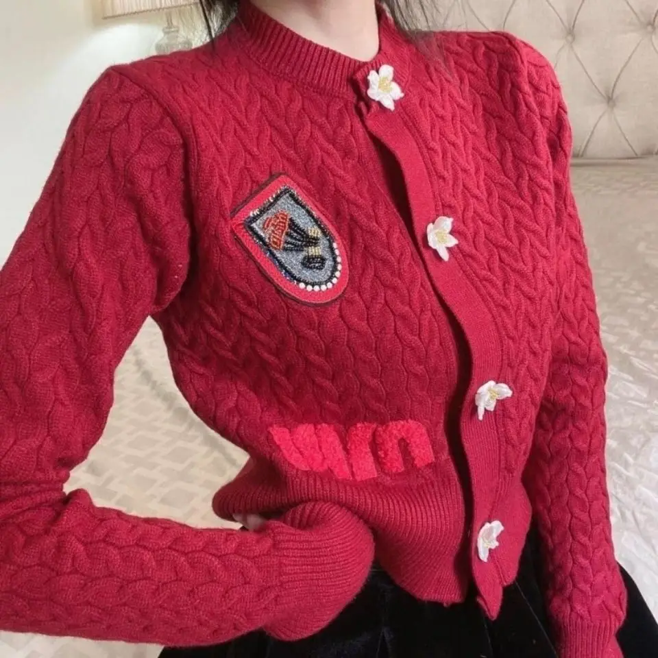 

21 New Spring and Autumn Women's Versatile Short Heavy Industry Beaded Jacket Embroidered Flower Breasted Twist Knitted Cardigan