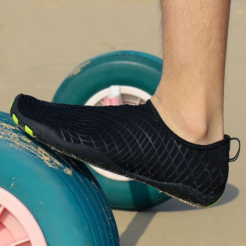 

Unisex Summer Stretch Fabric Slip-on Wading Shoes Women Soft Indoor Fitness Sneakers Men Quick Dry Beach Swimming Upstream Shoes