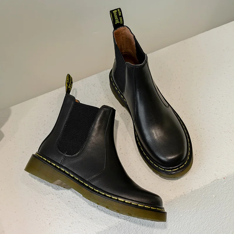 Сапоги женские зимние из натуральной кожи на меху водонепроницаемые черные |