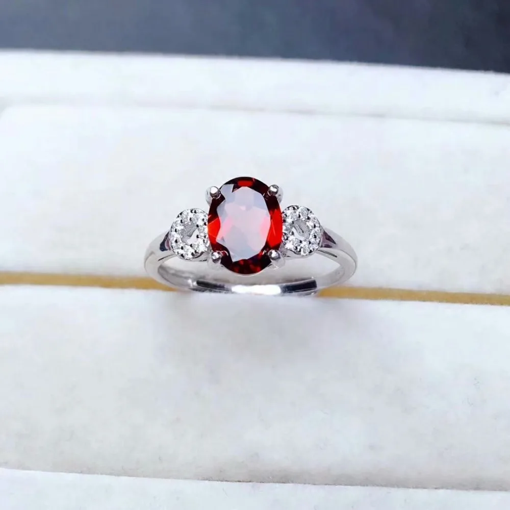 

Женские кольца SHILOVEM из серебра 925 пробы с натуральным красным гранатом