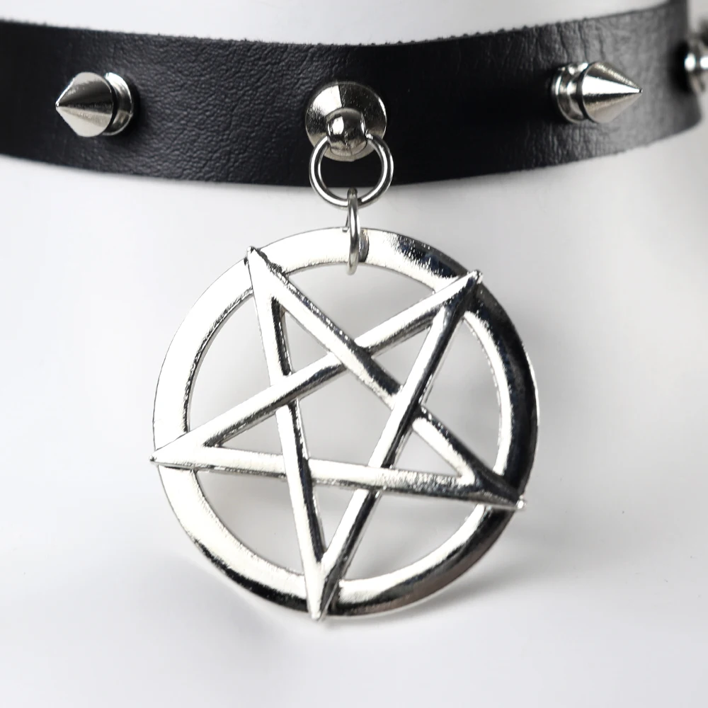 

2021 New Black Faux Leather Neck Collar Five-Pointed Star Circle Rivet Punk Gothic Style Woman Collar Ladies Necklace Party