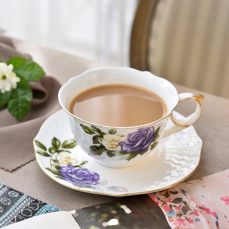 

Handmade Vintage Cup Set Saucer Porcelain Royal Coffee Teacup High Quality Kubki Do Kawy I Herbaty Ceramic Becher E5EI50YH