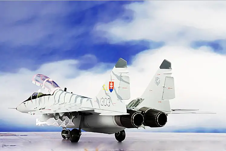 Остроумный Микояна миг 29 B Словацкий Air Force 1/72 самолет модель самолета| |