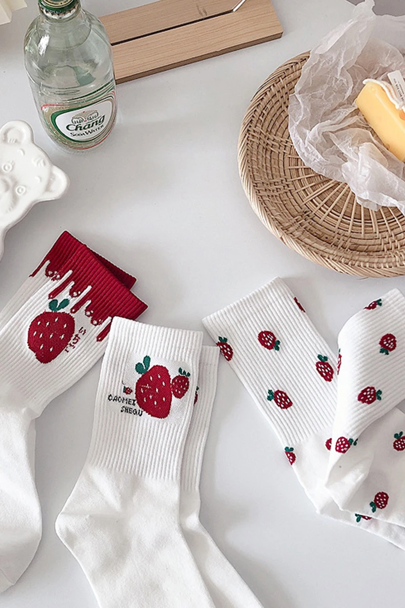 

Strawberry socks female cone cute cartoon fruit joker students thin white sox spring and summer