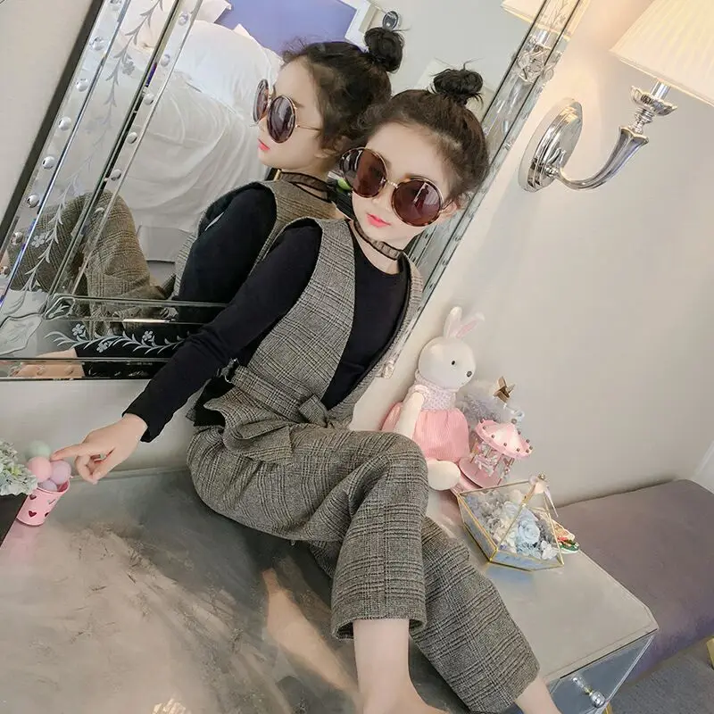 Комплект одежды для подростков девочек на осень и зиму утепленная футболка жилет