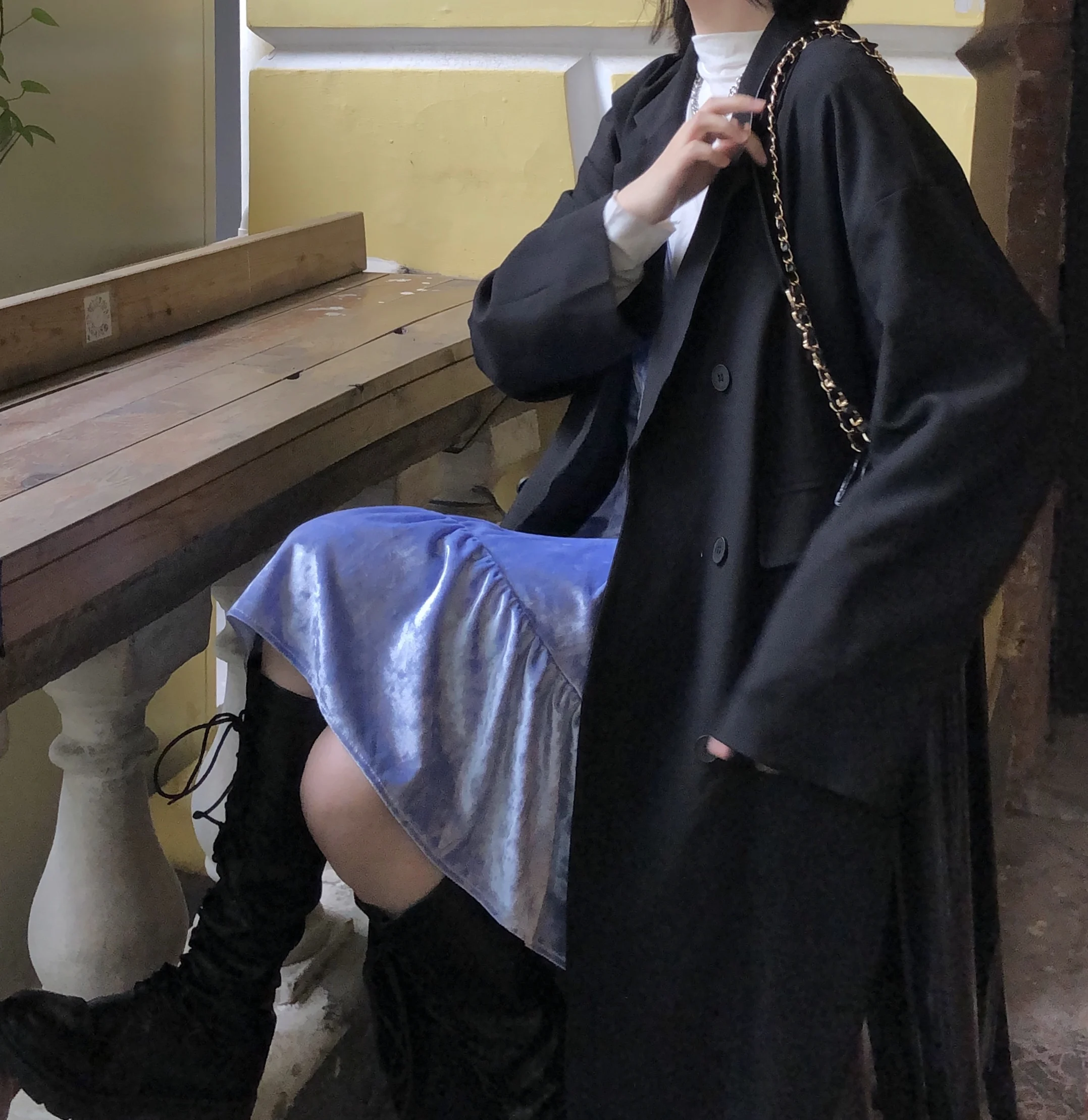 

Thin windbreaker jacket women 2021 spring and autumn new small long loose wild suit collar jacket trend