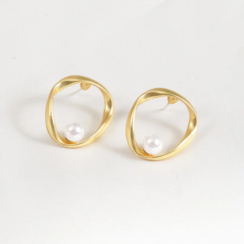 

Женские серьги с жемчугом, простые серьги в стиле панк с матовыми жемчужинами, 2019