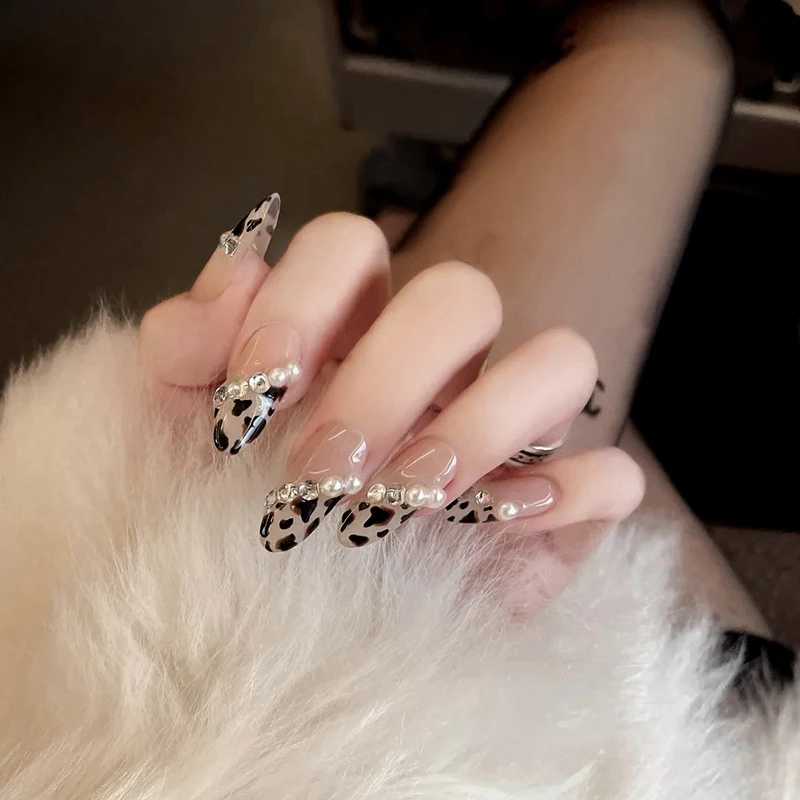 

Nail Art Uñas Postizas 24pcs Leopard Pearl Wear Long Paragraph Fashion Manicure Patch False Nails Save Time Wearable Nail Patch