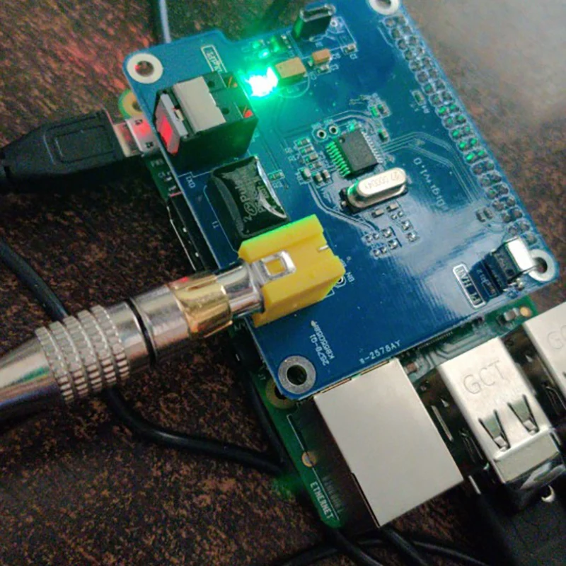 Цифровая звуковая карта HIFI Digi + I2S SPDIF оптическое волокно для Raspberry Pi 3 B Plus / 3B 2 Model и A