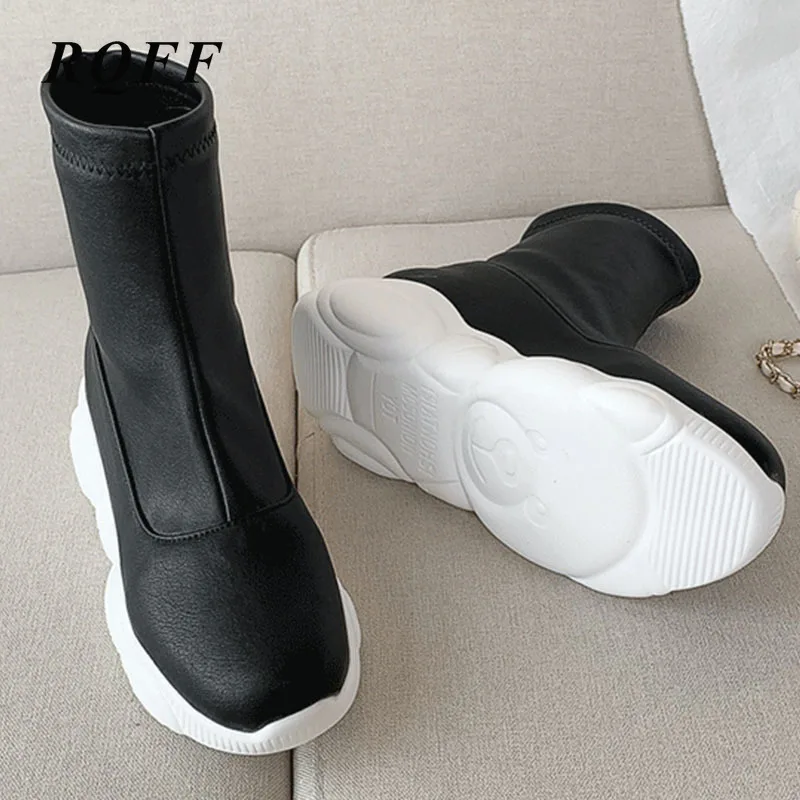 Женские ботильоны без застежки черные однотонные ботинки из флока на высоком