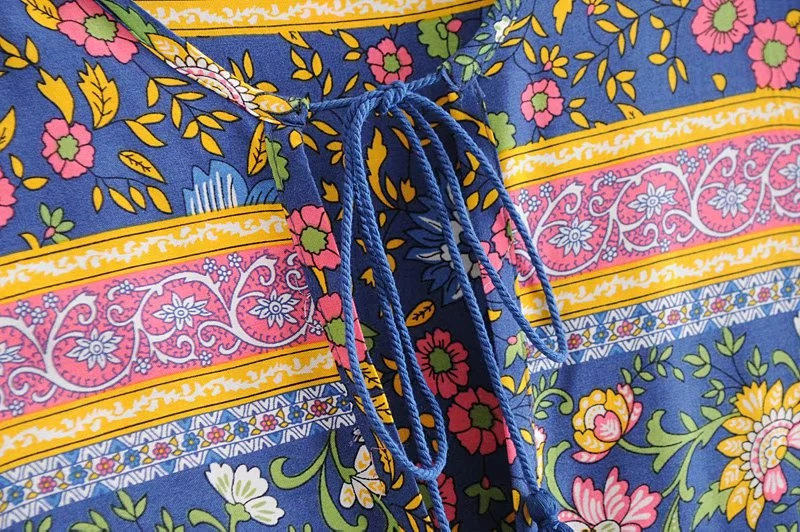 Пляжное богемное платье миди в стиле бохо с длинным рукавом и цветочным принтом