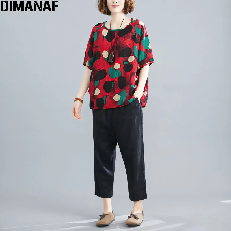 Женская футболка с круглым вырезом DIMANAF красная льняная свободная в винтажном