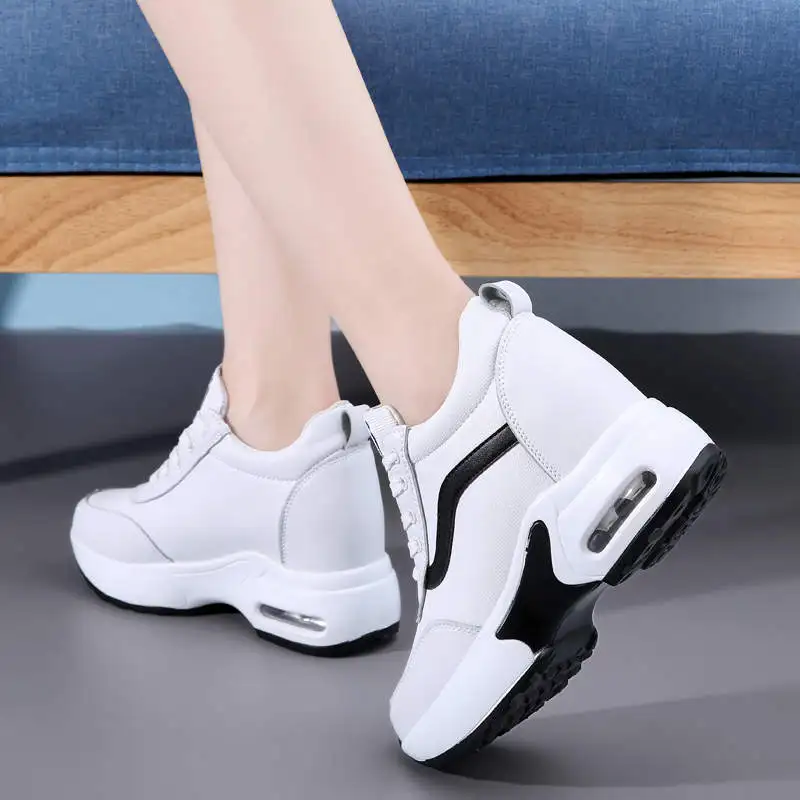 

Trendy Women Sport Sneakers Famous Black Running Shoes Size 3.5 Red Sports Shoes Height Increases Women Casual Sneakers Tennis