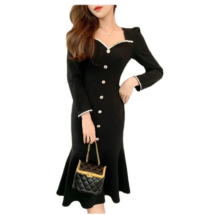 

NEW HIGH-END DRESS 2021 Autumn and winter retro style Black Dress CY155