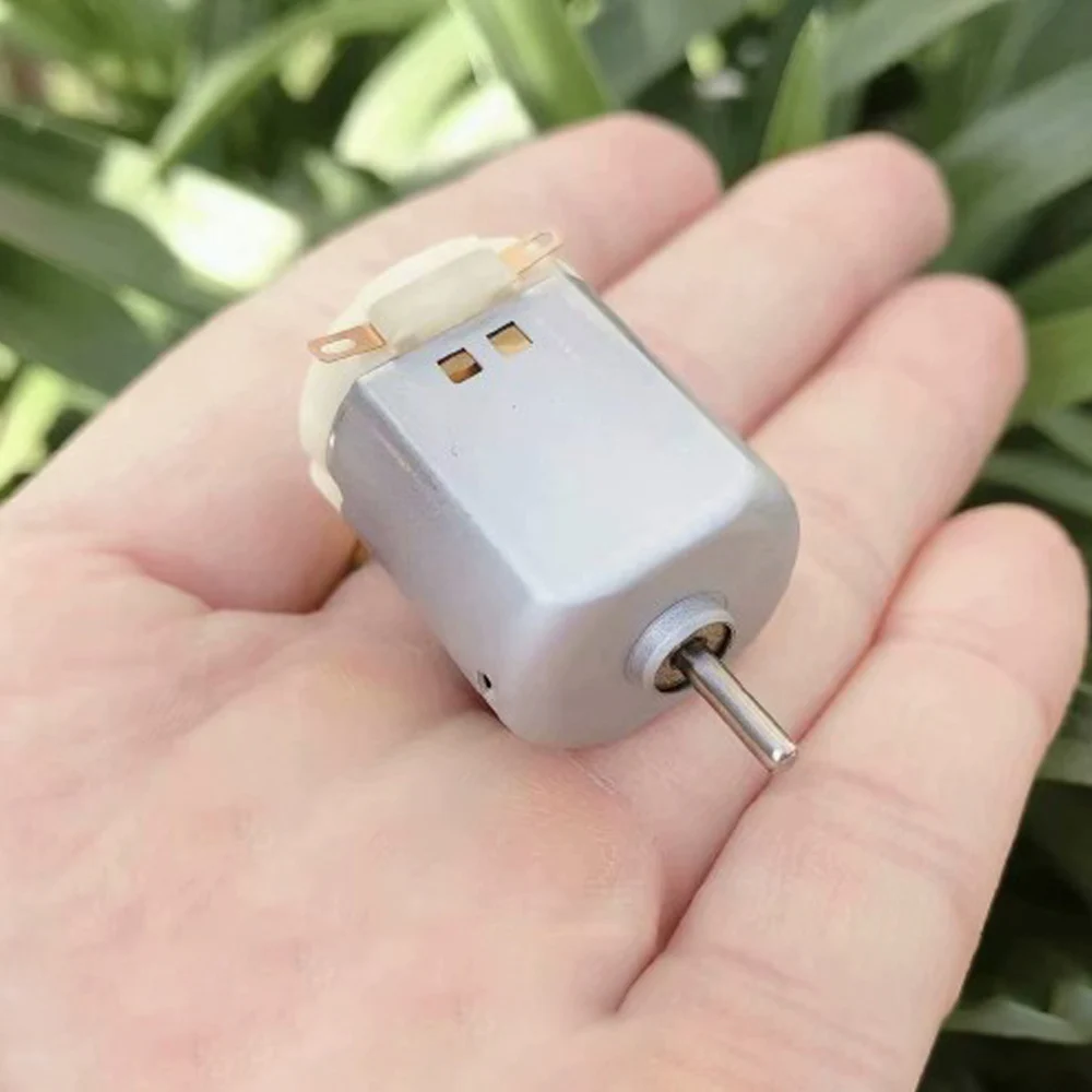 

Mini 130 Motor DC 1.5V-6V 3.7V 18000RPM High Speed for RC Four-wheel Car Toy Handmade Student Technology Experiment