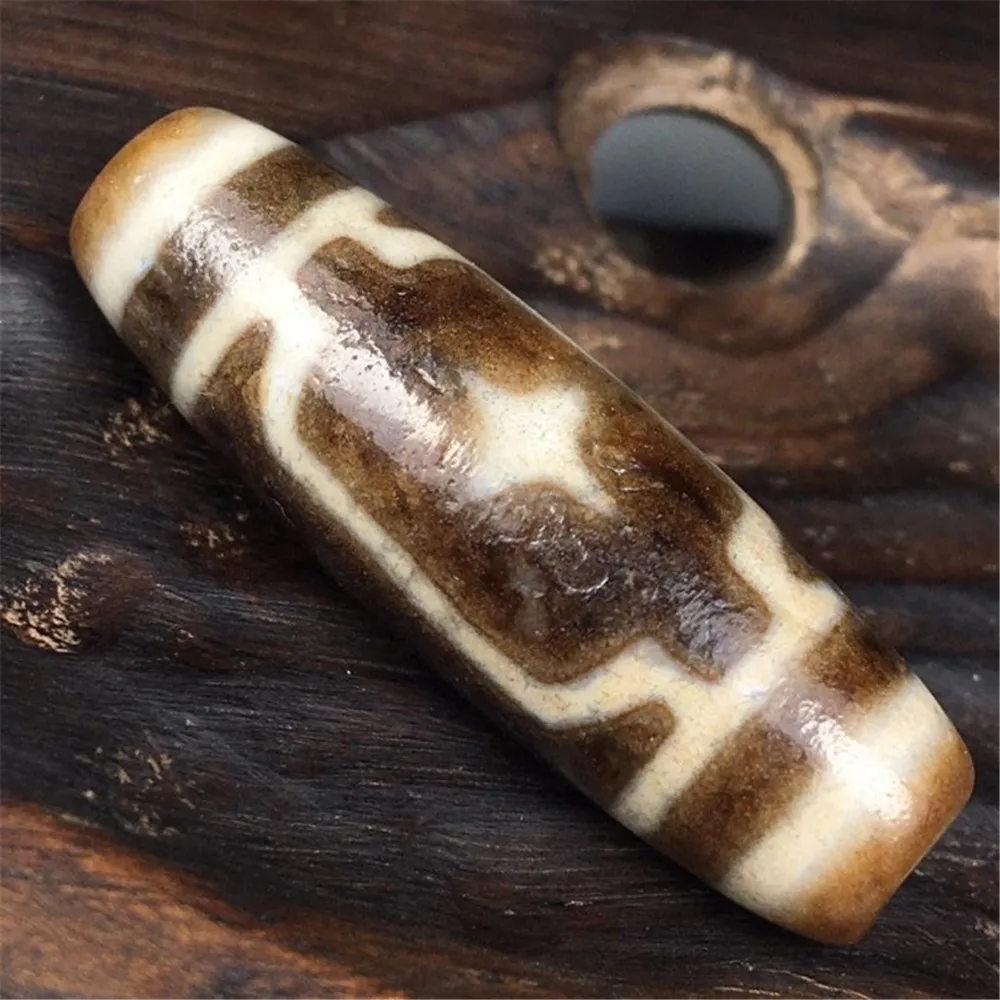 

Old Objects Returned From Tibetan Areas Dzi Beads Agate Horseshoe Pattern Necklaces Bracelets Accessories Natural Gemstones