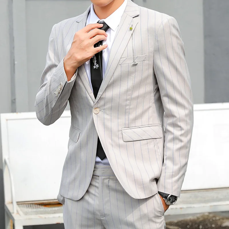 

2020 Men's Thin Khaki with Stripes Blue blazer Youth Slim Business Casual Fashion All-match blazer