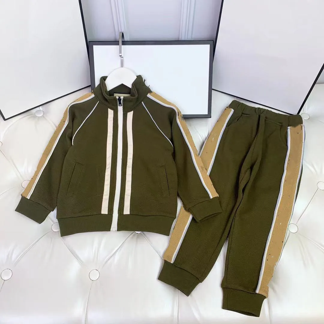 

Зимний брендовый комплект детской одежды для мальчиков и девочек 2021 года, пальто + штаны, Модный стильный эксклюзивный костюм для 3, 4, 6, 8, 10, 12 ...