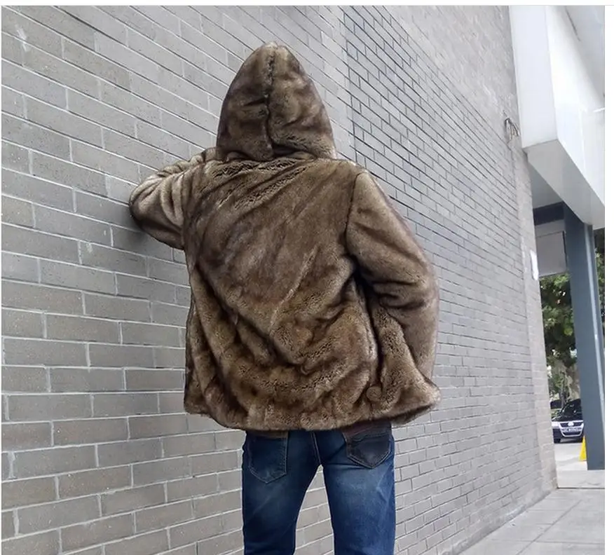 

Coats & Jackets