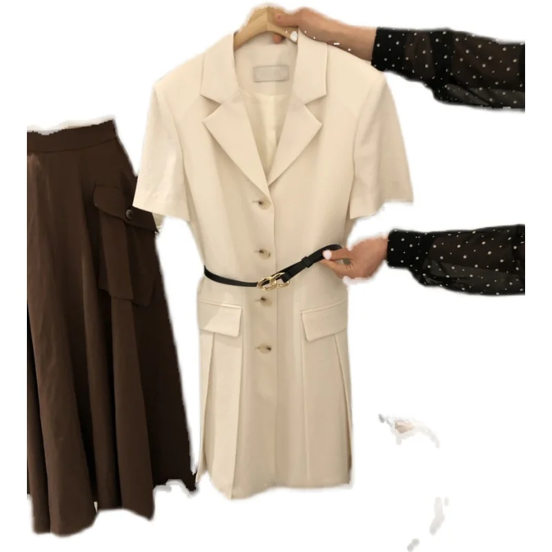 

2021 Korean Version of The New Solid Color Suit Collar Button Folds Waist Fashion Temperament Short-sleeved Dress Female Trend