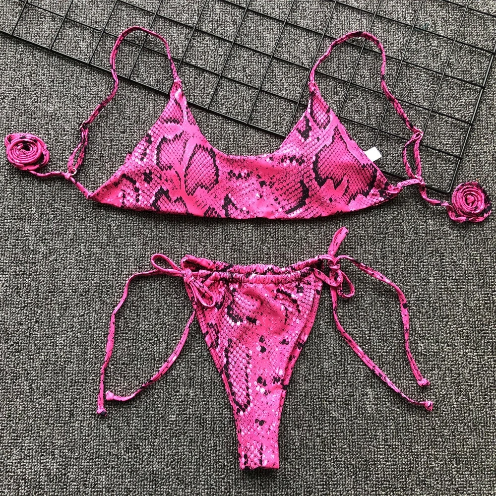 

Sportswear & Accessories