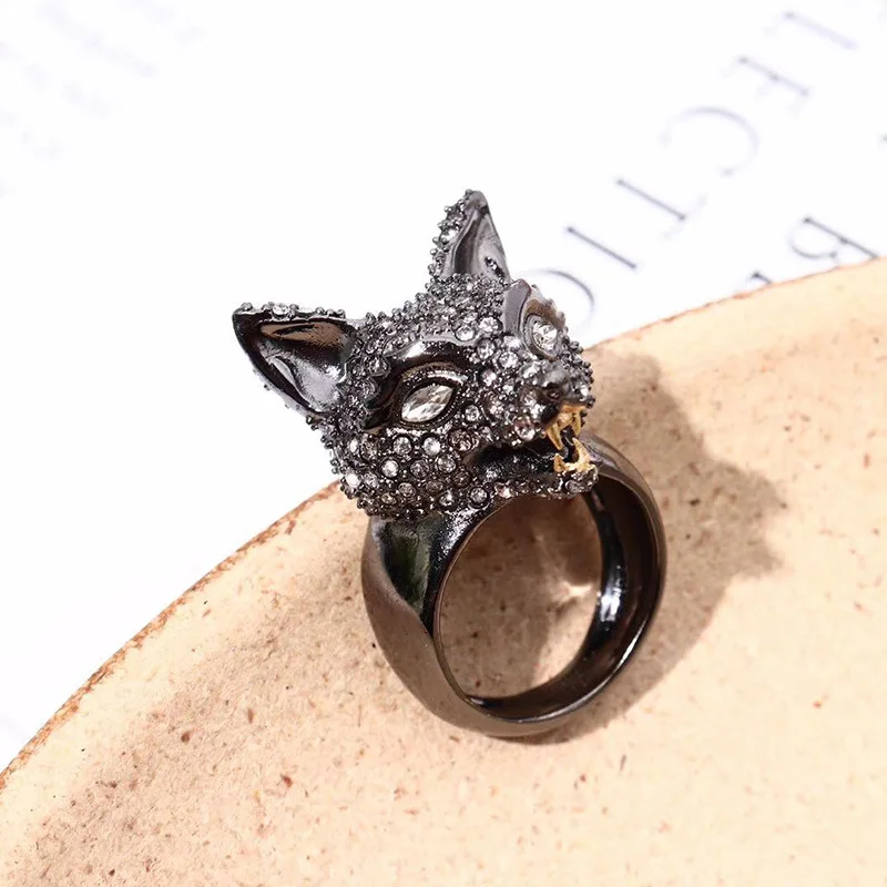 

European and American fashion personality simple ring women's jewelry