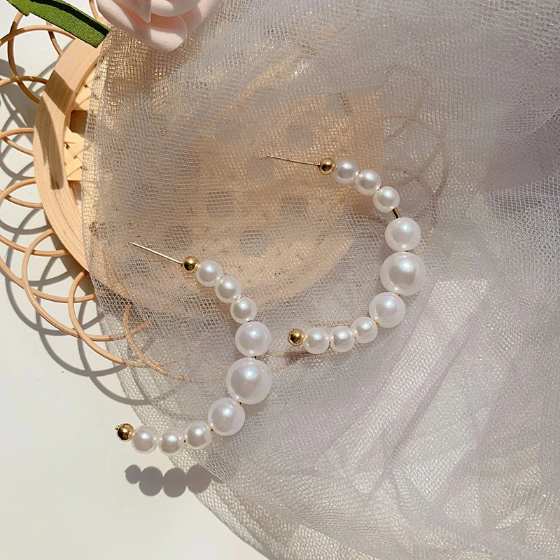 

Korean Fashion Simulation Pearl Earrings Female Semicircle Pearl Earrings Sweet Girl 2021 Fashion Party Accessories