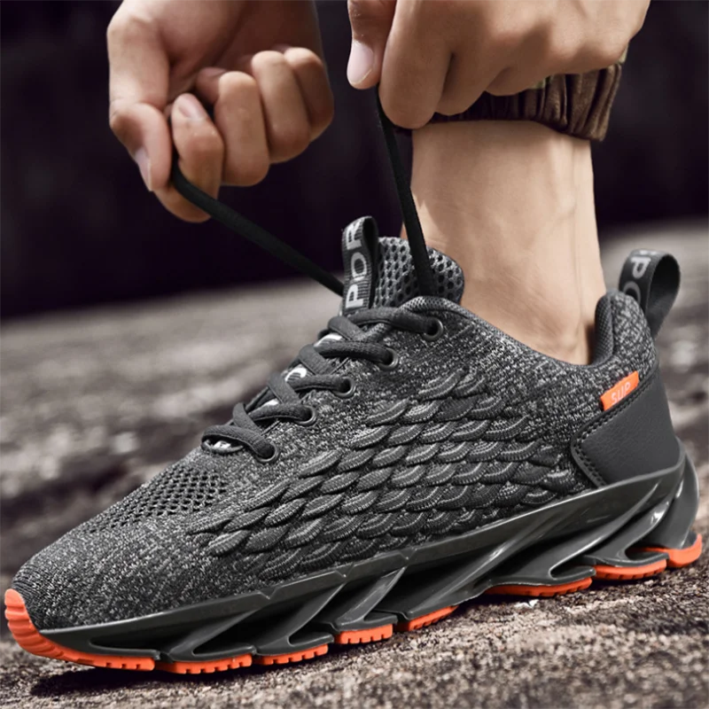 

Autumn 2020 New Style Men Shoes Flying Mesh Sports Fashion Casual Light Classic High Quality Outdoor Lace-Up Designer Sneakers