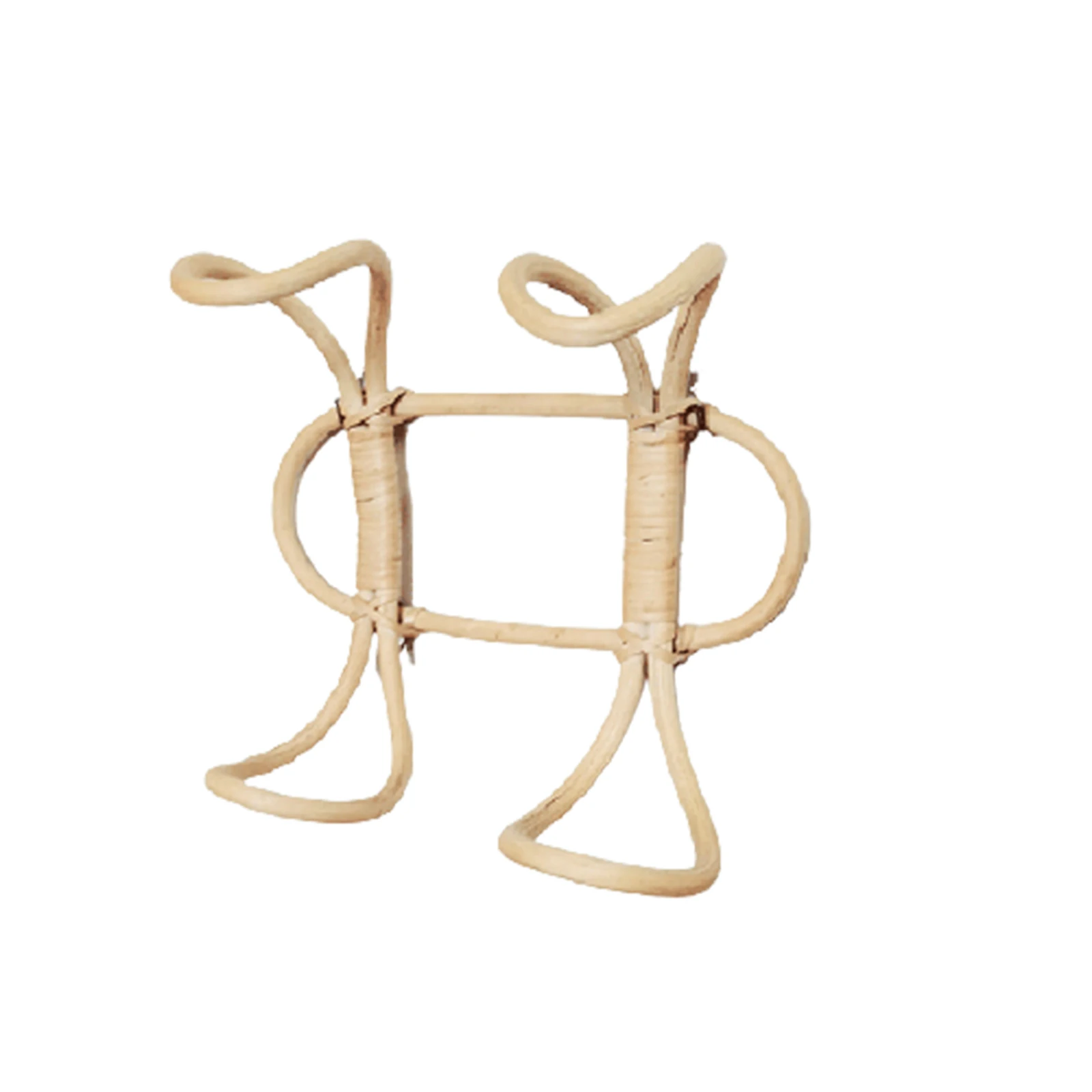 

Hot Natural Rattan Wall Hanger with Double Hooks Durable Long Lasting Odourless Easy to Install Convenient for Bedroom