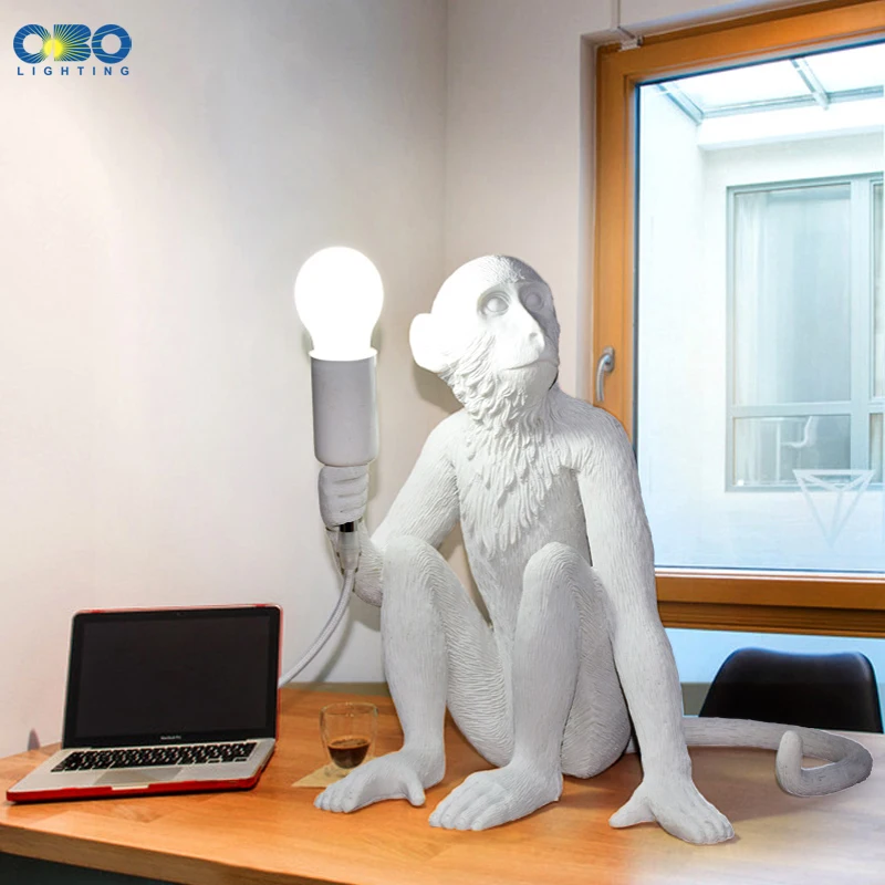 Смоляный стол с обезьяной винтажное черное/белое/золотое