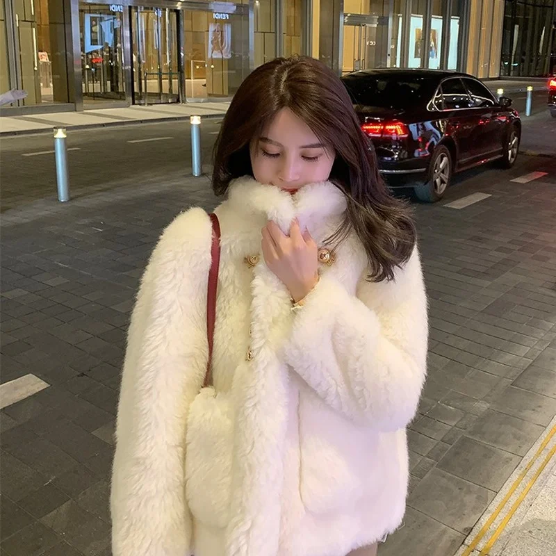 White Teddy Jacket Fluffy Faux Fur Coat Winter Fashion Furry Cropped Teddy Bear Jackets for Women Basic Solid Shaggy Cardigan