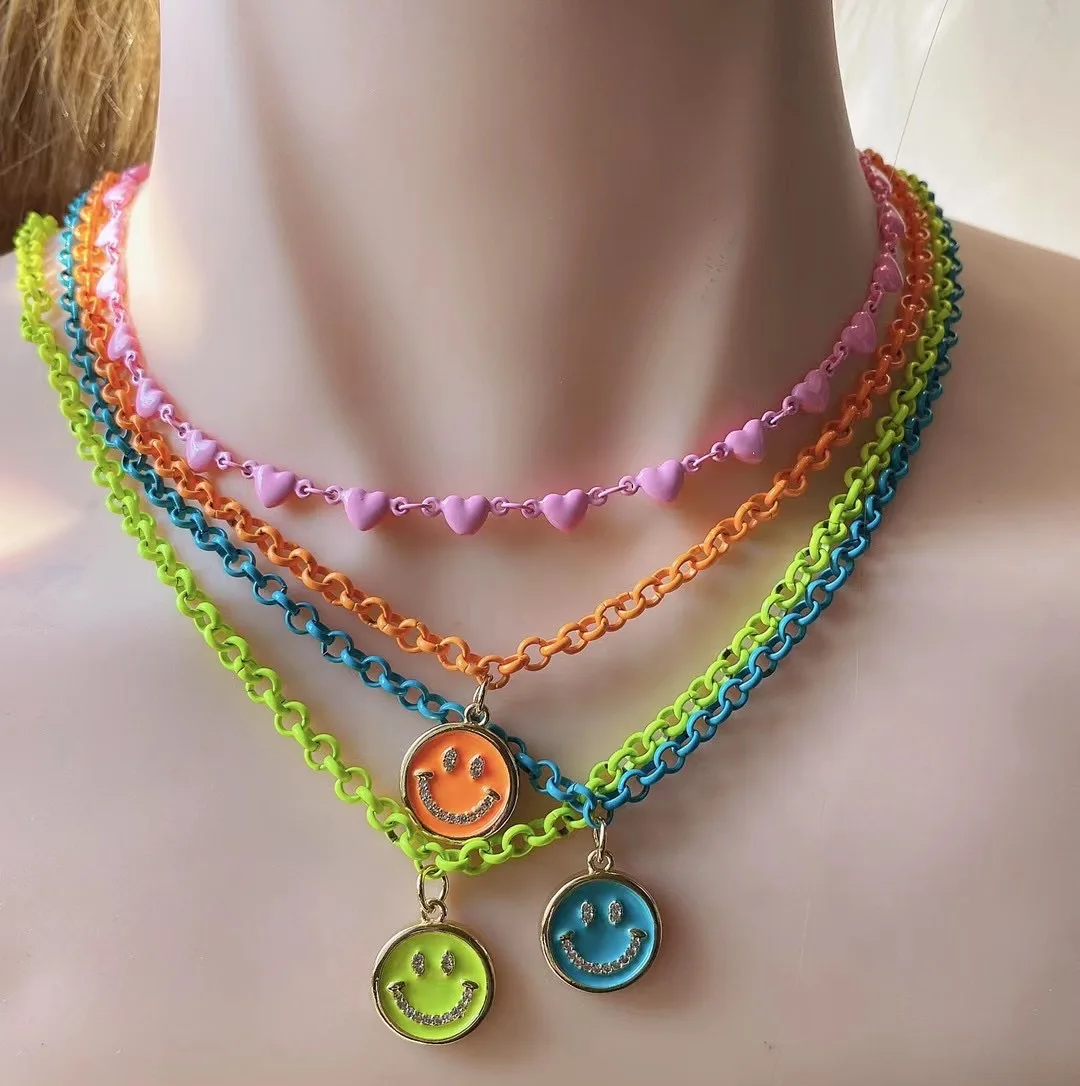 

5Pcs Colorful Color Enamel Smiley Face Pendant Necklace Crystal Smile Design Neon O Link Chain Necklace for Women Girls' Gifts