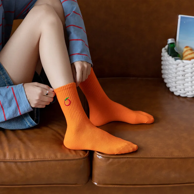 

Creative High Quality Fashion Men Hip Hop Cotton Unisex Harajukumen's happy socks Funny Skate Socks