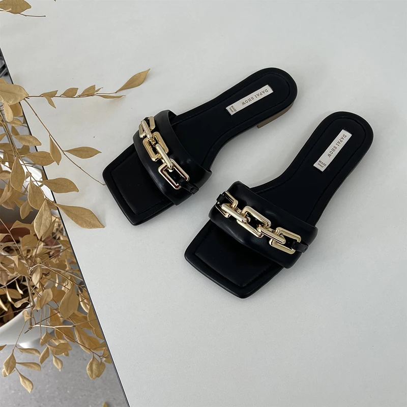 

2021 Women's Chain Slippers Women Fashion Slieds Casual Square Toe Ladies Flats Designer Outdoor Female Sandalias Woman Shoes