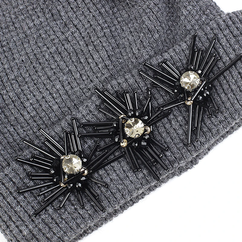 

Adult Autumn Winter Warm Cuff Beanies Cap Women Cashmere Beanie Hat With 3 Tassel Sequins Floral Rhinestone Accessories