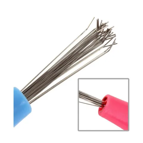 Пластиковый очиститель расчески