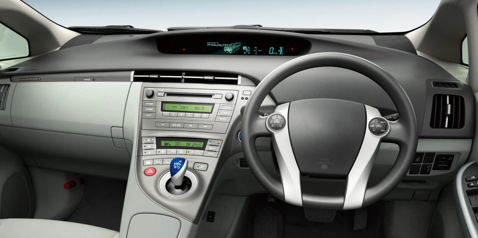Штатная магнитола для Toyota Prius, MARUBOX KD8004, Штатное головное устройство для Тойота Prius 2009-, Android 9.0,Восьмиядерный процессор,встроенный DSP,IPS экран,Оперативная 4GB, Встроенная 64GB