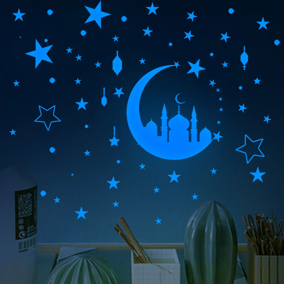 

1Set Adorable Wall Stickers Fairy Tale World Wall Decor Decals Glow in the Dark Stickers for Children Room Girl Room Wall