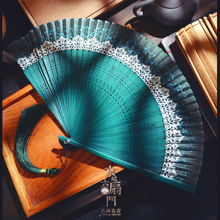 

Веер Hanfu Женский складной в старинном стиле, бамбуковый веер с кисточками