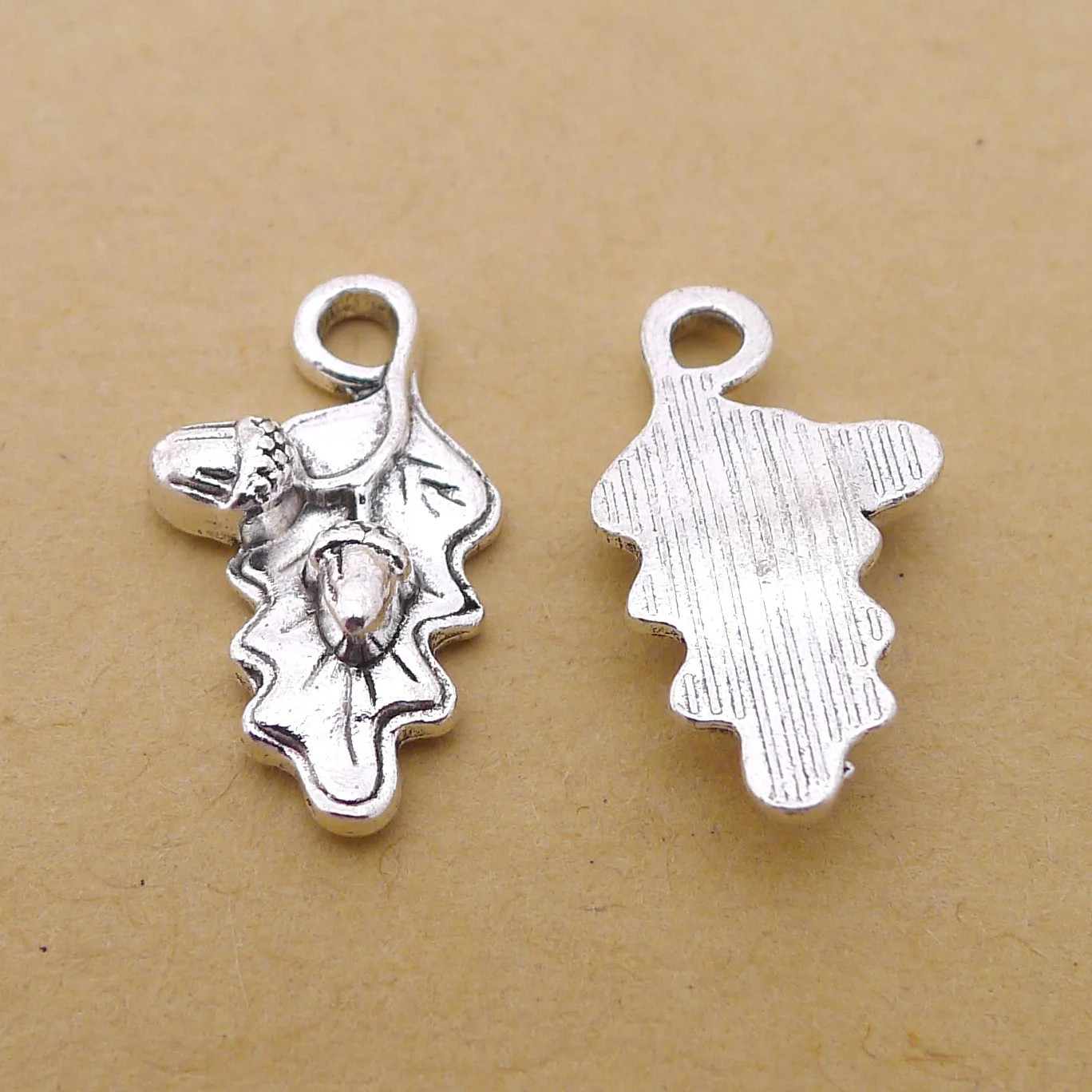 

Handmade Earrings Charms Diy Accessories For Jewelry Pendant Bracelet 10pcs 22x12mm Antique Silver Color Leaf Charms