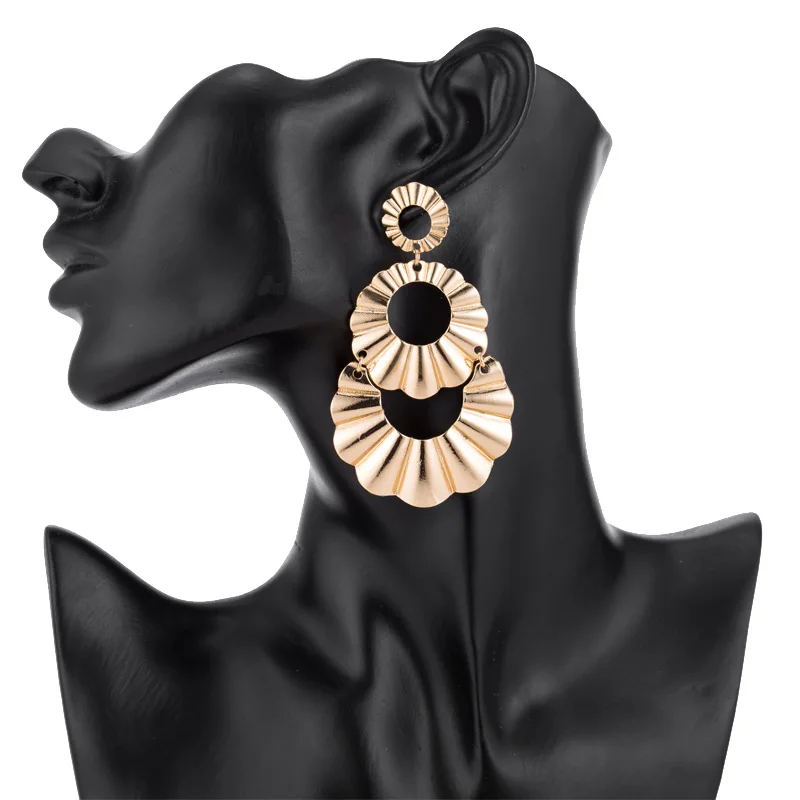 

European and American Jewelry Fashion Hot-selling Earrings Round Multilayer Metal Earrings Temperament Earrings Women Wholesale